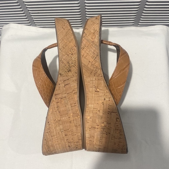 SAM EDELMAN Brown Wedge Sandals - Size 9 - Elegant  - 2 ¾” Inch Wedge - Picture 3 of 8